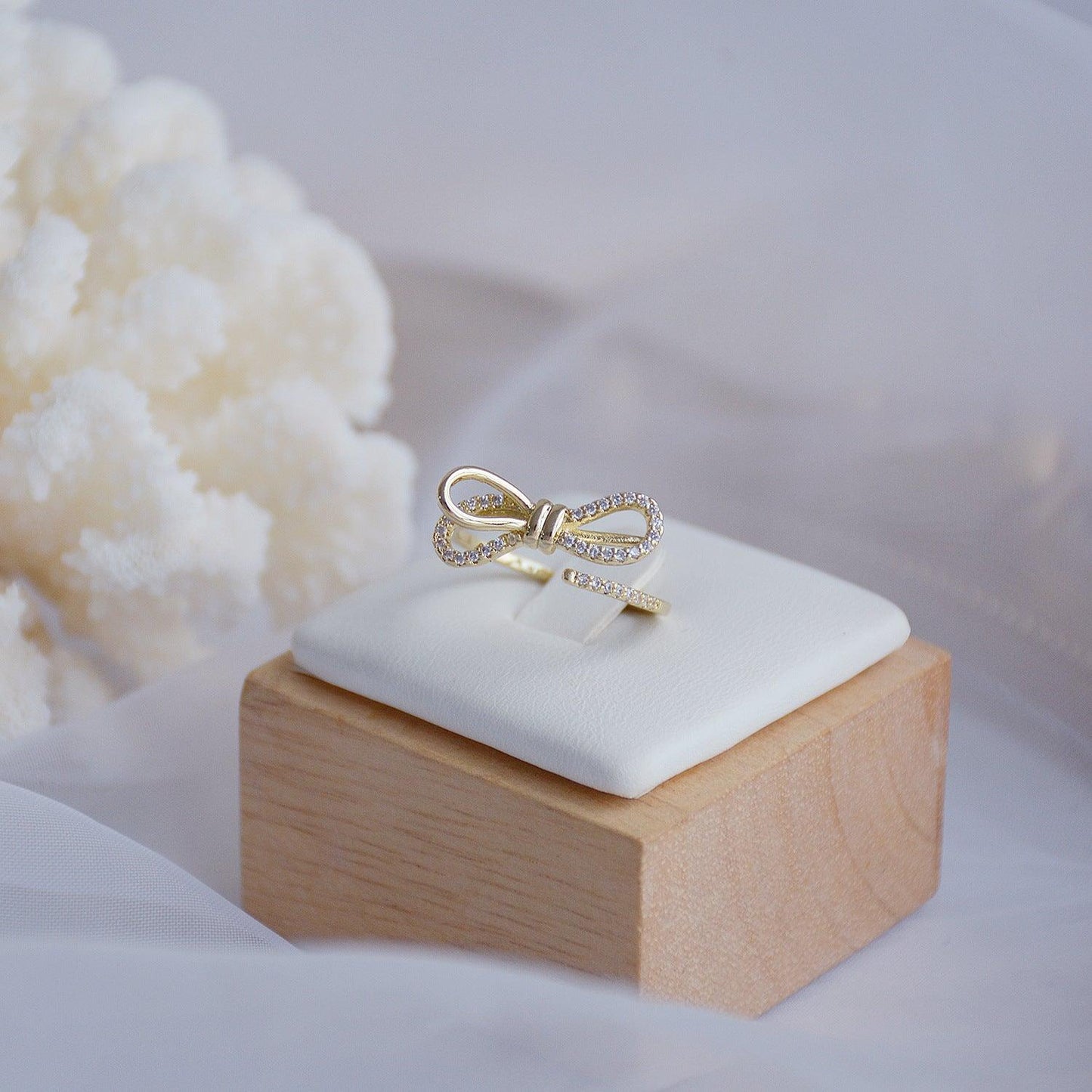 Bow Ring - Abbott Atelier