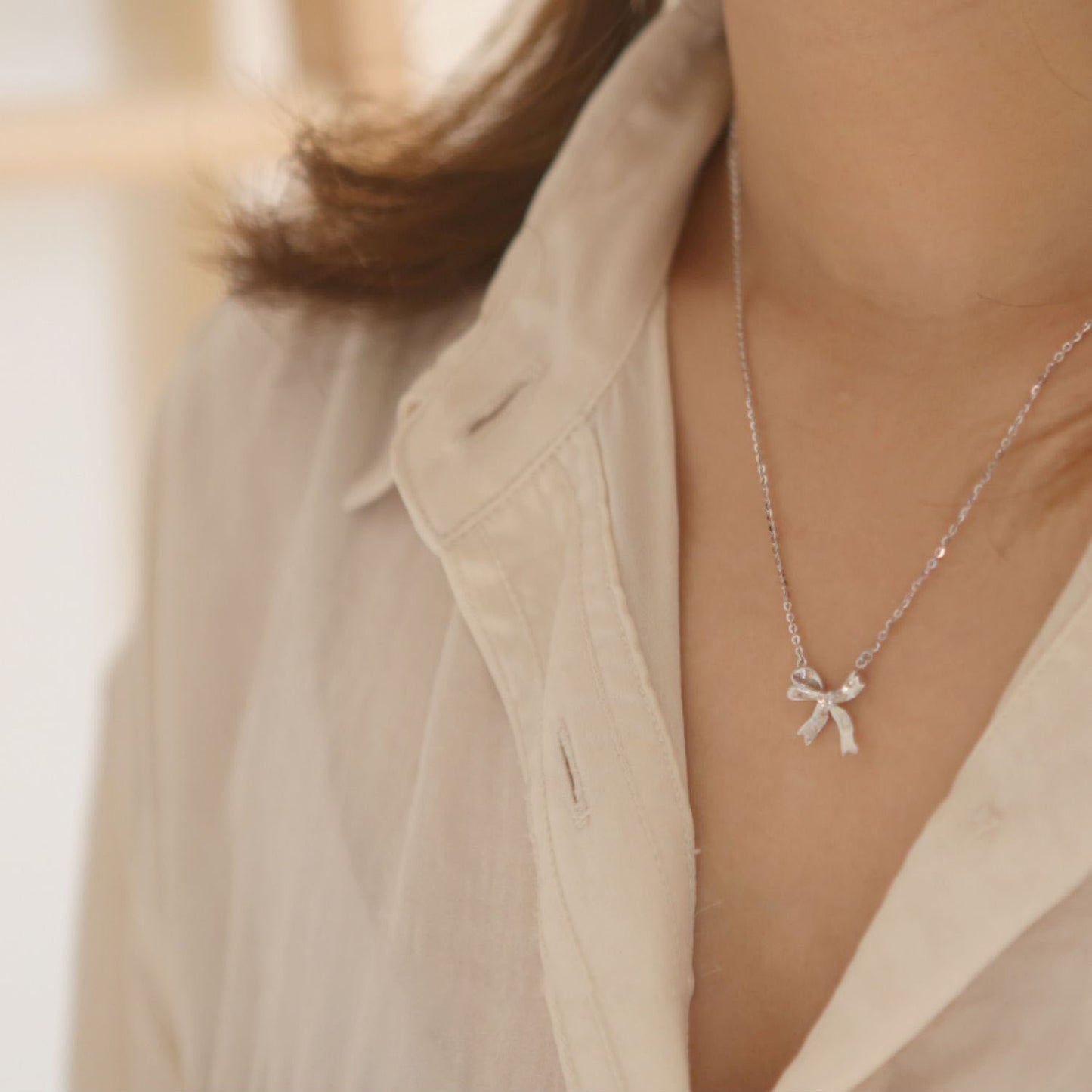 Bow Necklace (Solid Silver)
