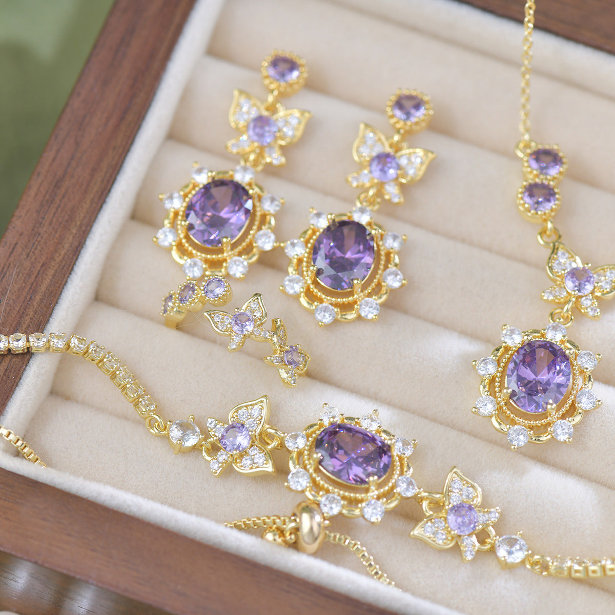 Violet Flutter Bracelet