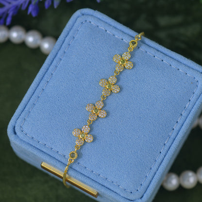 Verdant Clover Bracelet