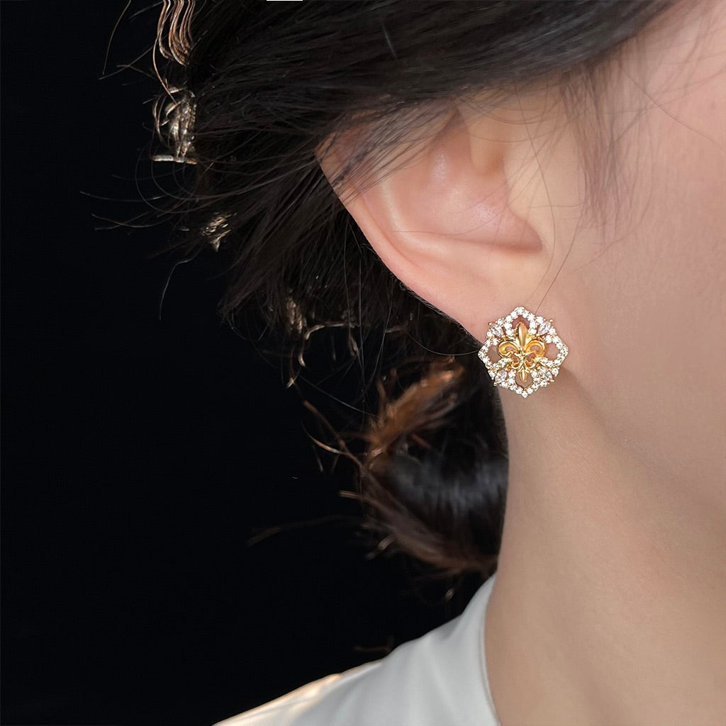 Versailles Fleur Earrings