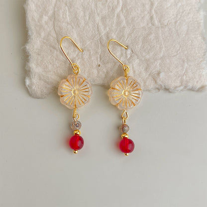 Marguerite Blossom Earrings
