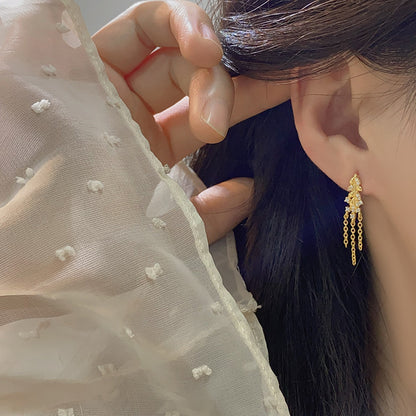 Isadora Chandelier Earrings in Gold