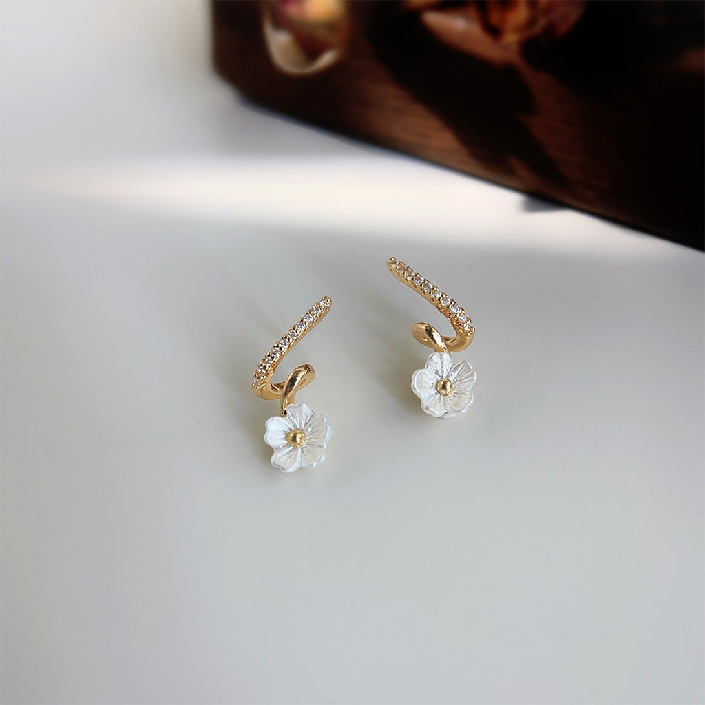 Miyu Cherry Blossom Earrings