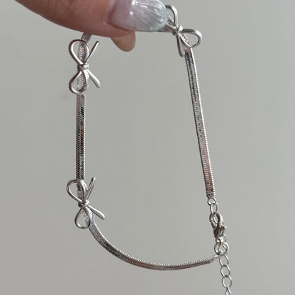Silver Bow Bracelet