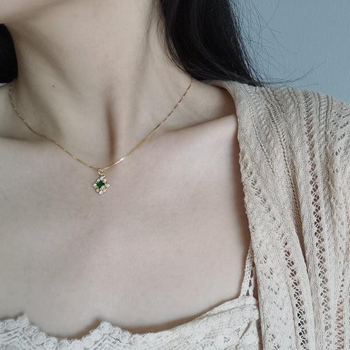 Baroque Emerald Necklace (Solid Silver) - Hypoallergenic - Abbott Atelier