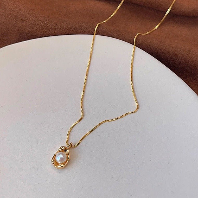 Baroque Pearl Necklace - Dorothy - Gold - Plated - Abbott Atelier