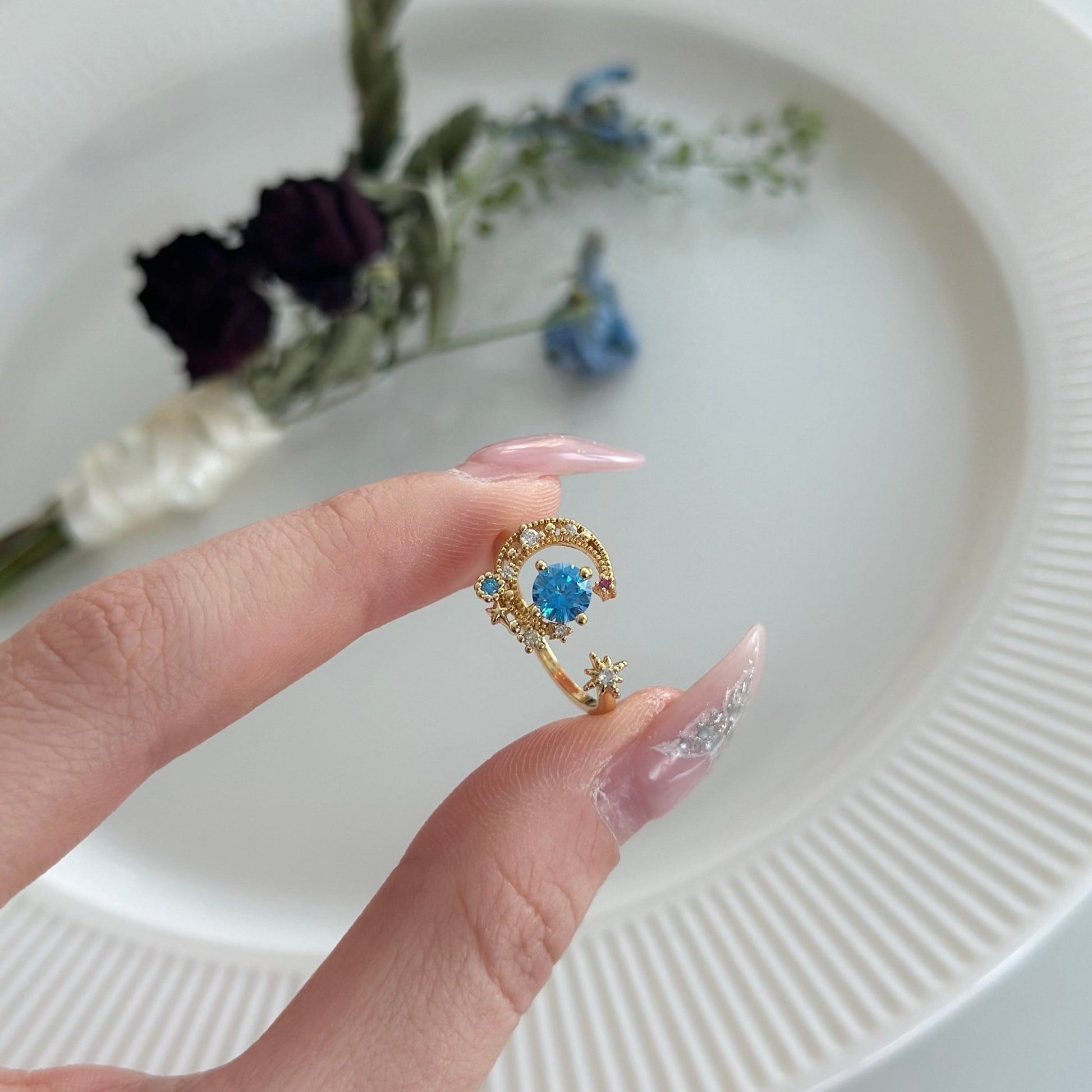 Blue Moon and Star Ring - Jodie - Gold - Plated - Abbott Atelier