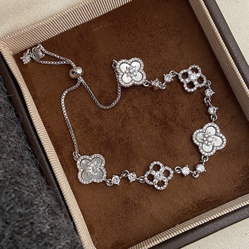 Bluebell Blossom Bracelet - Gold Plated - Abbott Atelier