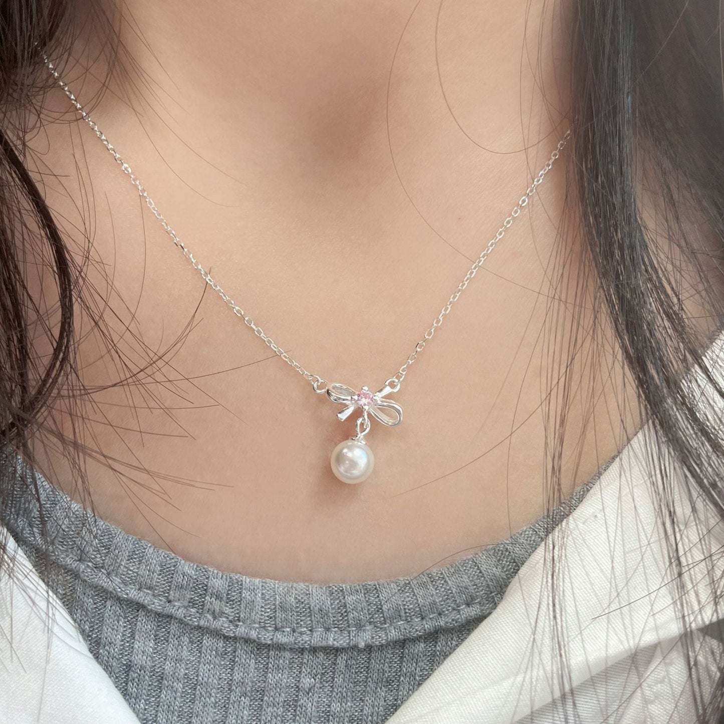 Bow and Pearl Necklace (Solid Silver) - Cady