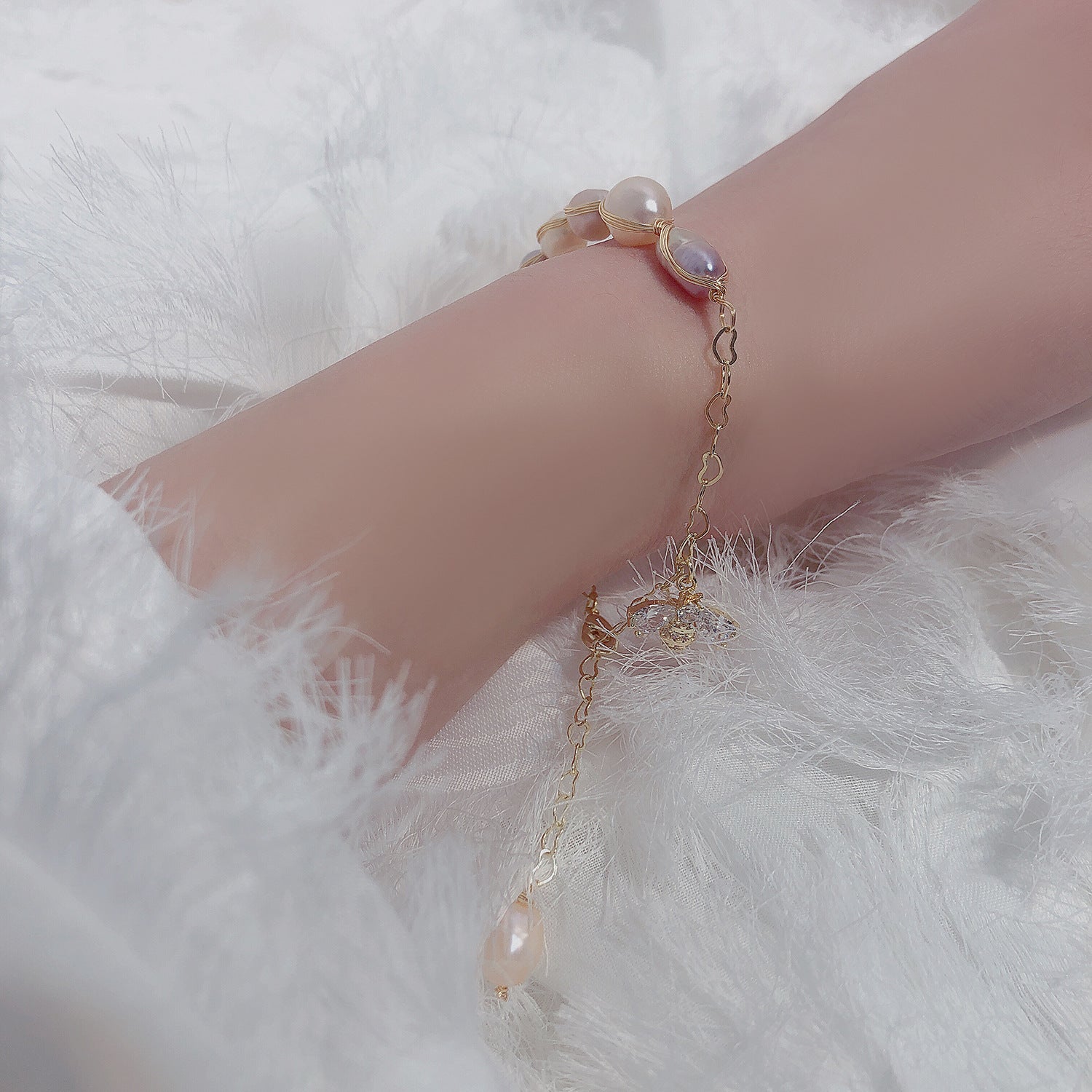Bumblebee Pearl Bracelet - Pamela - Freshwater Pearls - Abbott Atelier