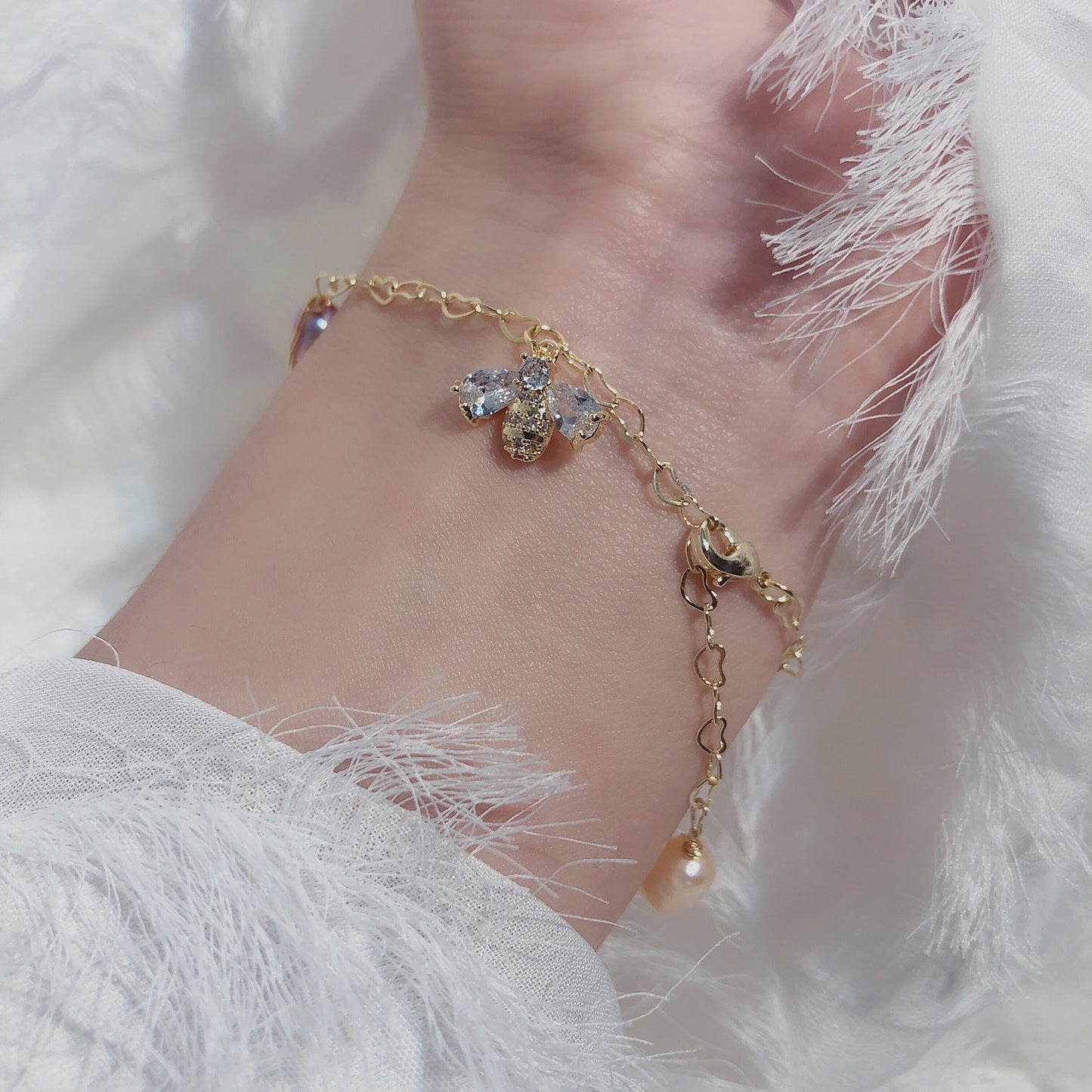 Bumblebee Pearl Bracelet - Pamela - Freshwater Pearls - Abbott Atelier