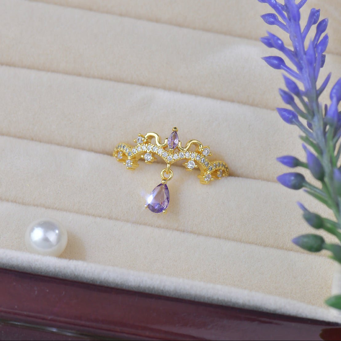Chandelier Amethyst Ring - Gold-Plated - Abbott Atelier