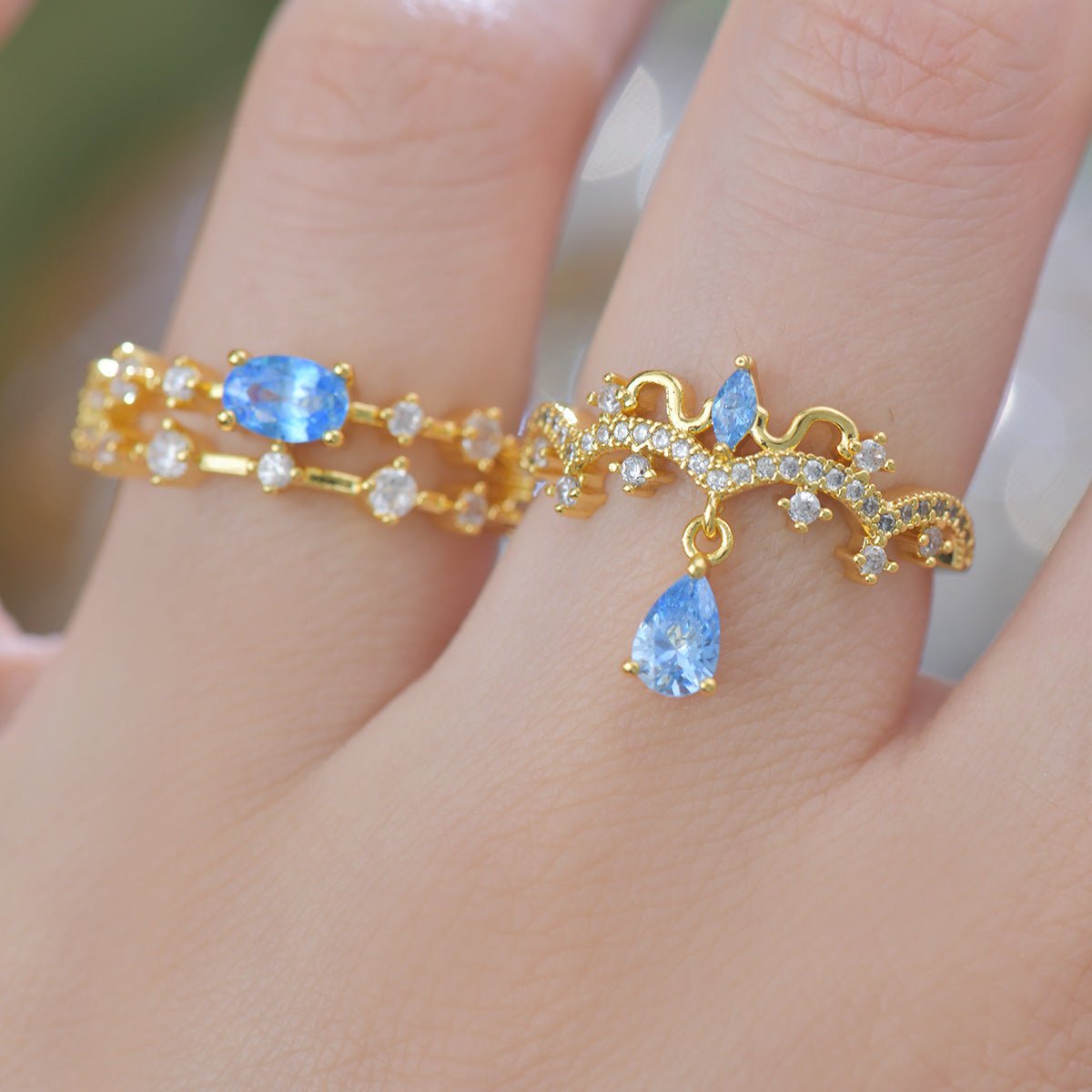 Chandelier Blue Topaz Ring - Gold-Plated - Abbott Atelier