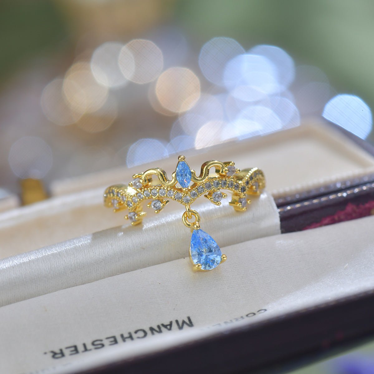 Chandelier Blue Topaz Ring - Gold-Plated - Abbott Atelier