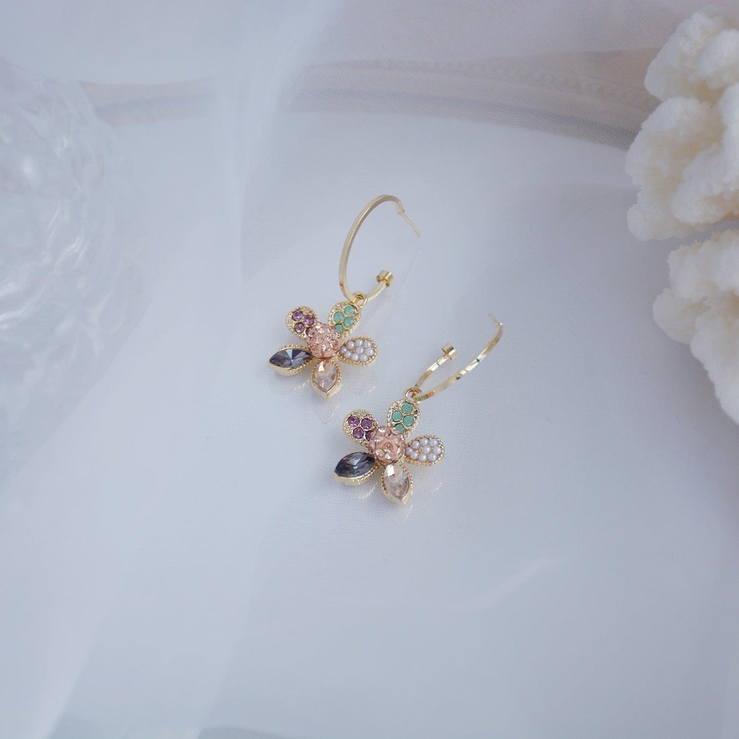 [Clearance] Flower Earrings - Hypoallergenic - Abbott Atelier
