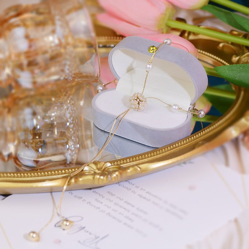 [Clearance] Shell Flower Necklace - Gold - Plated - Abbott Atelier
