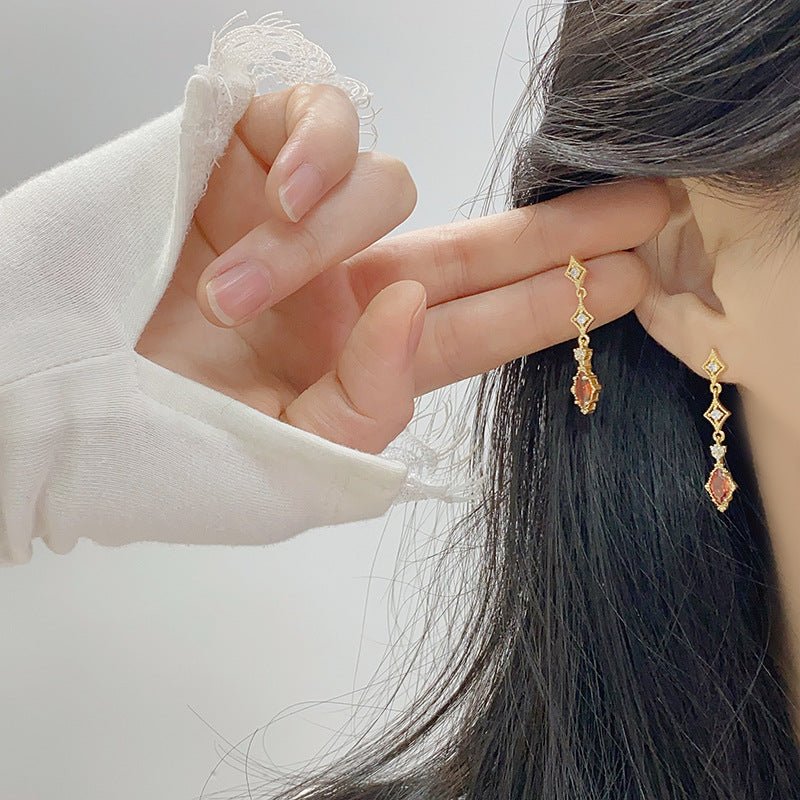 Crimson Lattice Earrings - Hypoallergenic - Abbott Atelier