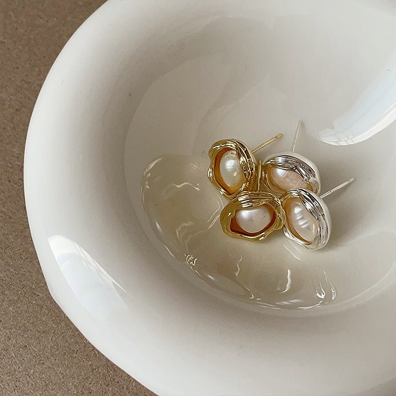 Dorothy Pearl Stud Earrings in Silver - Hypoallergenic - Abbott Atelier