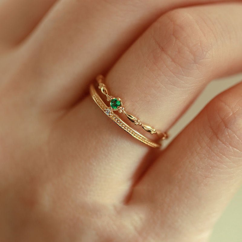Emerald Ring - Lilian (Solid Silver) - Hypoallergenic - Abbott Atelier