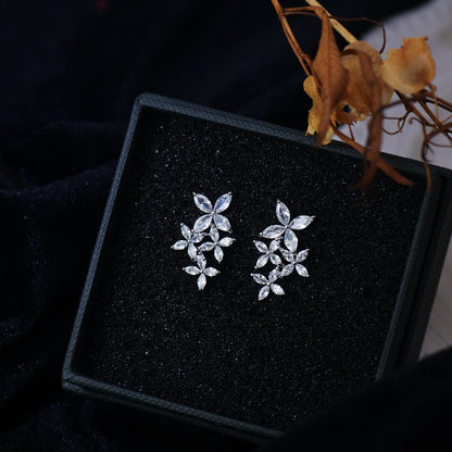 Fleur de Neige Earrings - Hypoallergenic - Abbott Atelier