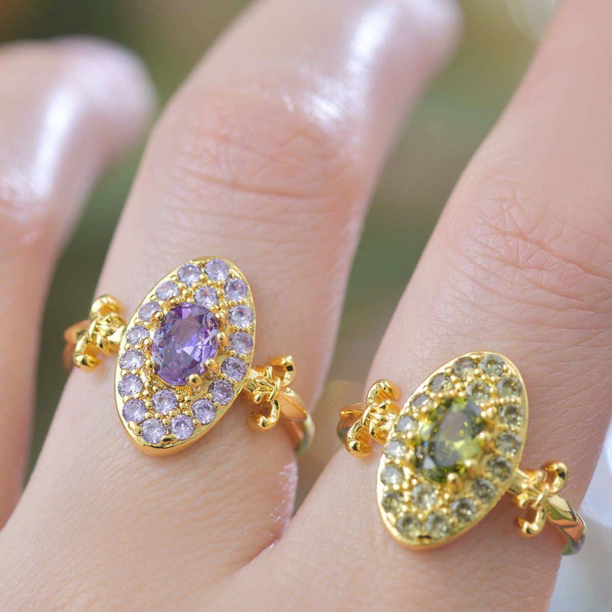 Fleur Medallion Amethyst Ring - Gold-Plated - Abbott Atelier