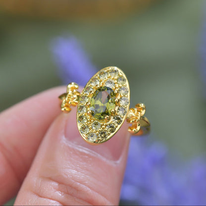 Fleur Medallion Peridot Ring - Gold-Plated - Abbott Atelier