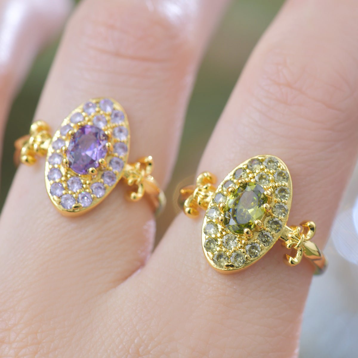 Fleur Medallion Peridot Ring - Gold-Plated - Abbott Atelier
