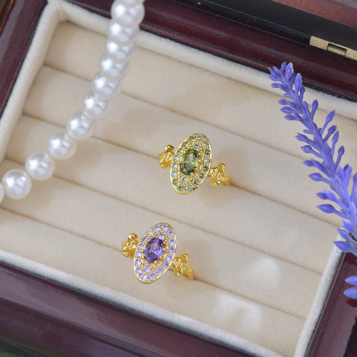 Fleur Medallion Peridot Ring - Gold-Plated - Abbott Atelier