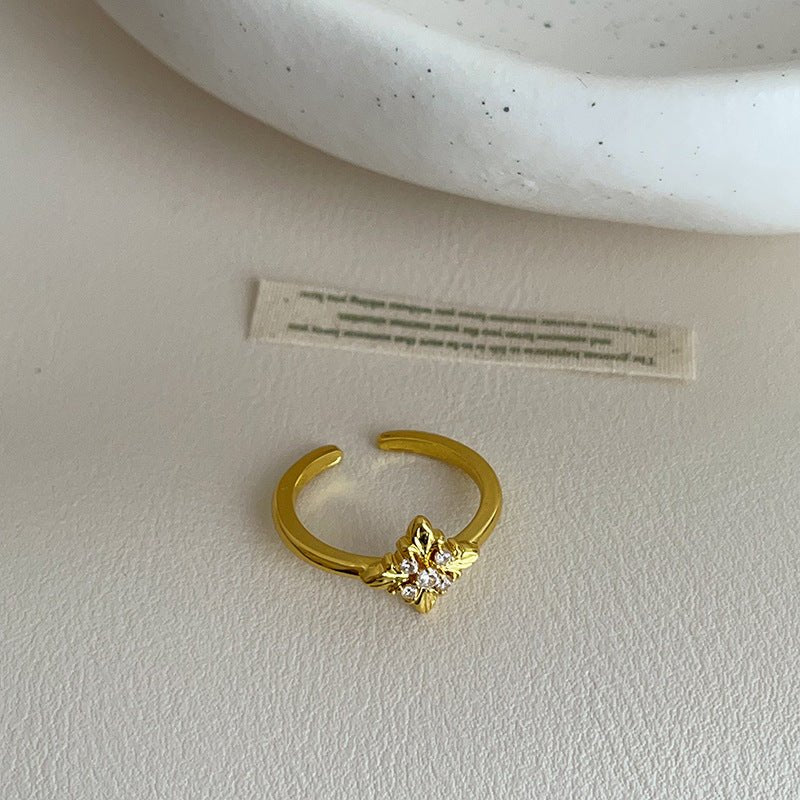 Fleur Royale Ring - Gold - Plated - Abbott Atelier