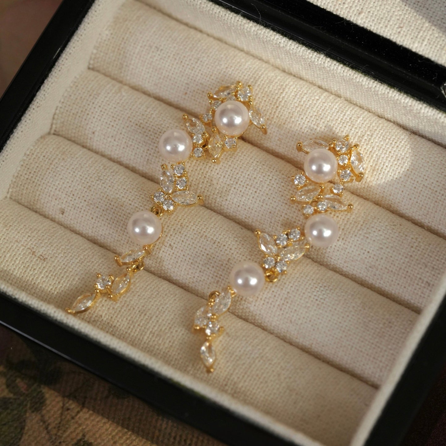 Floraison Pearl Earrings - Hypoallergenic - Abbott Atelier