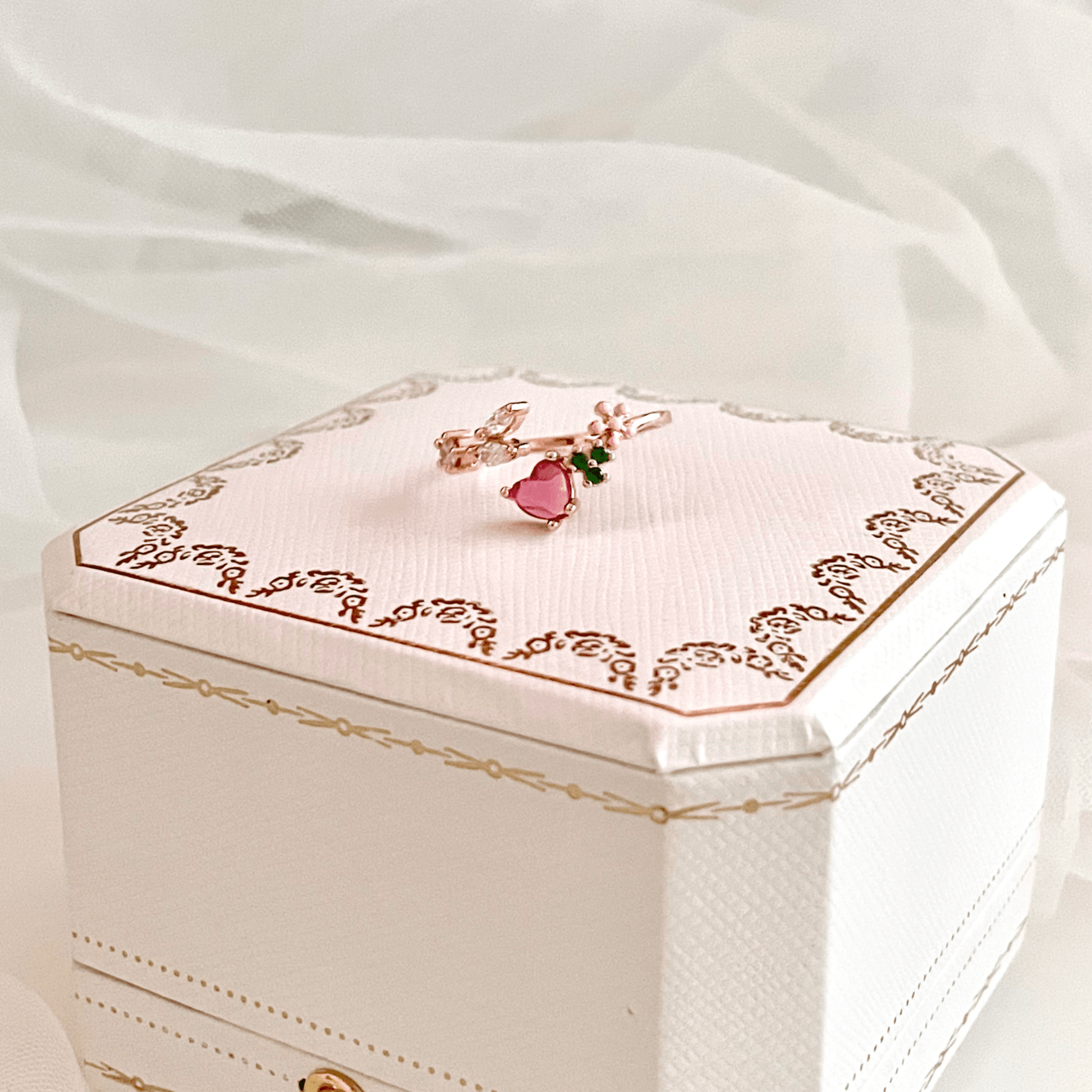 Floral Heart Ring - Mia - Gold - Plated - Abbott Atelier