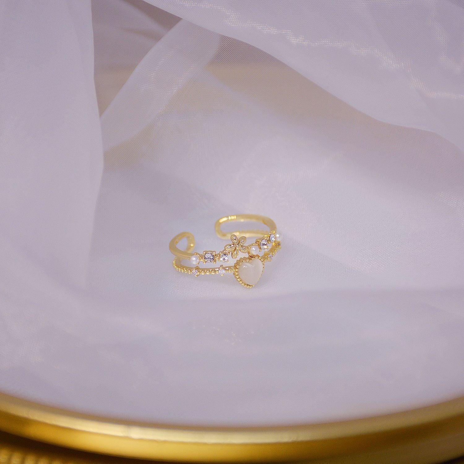 Floral Heart Ring - Sandy - Gold - Plated - Abbott Atelier