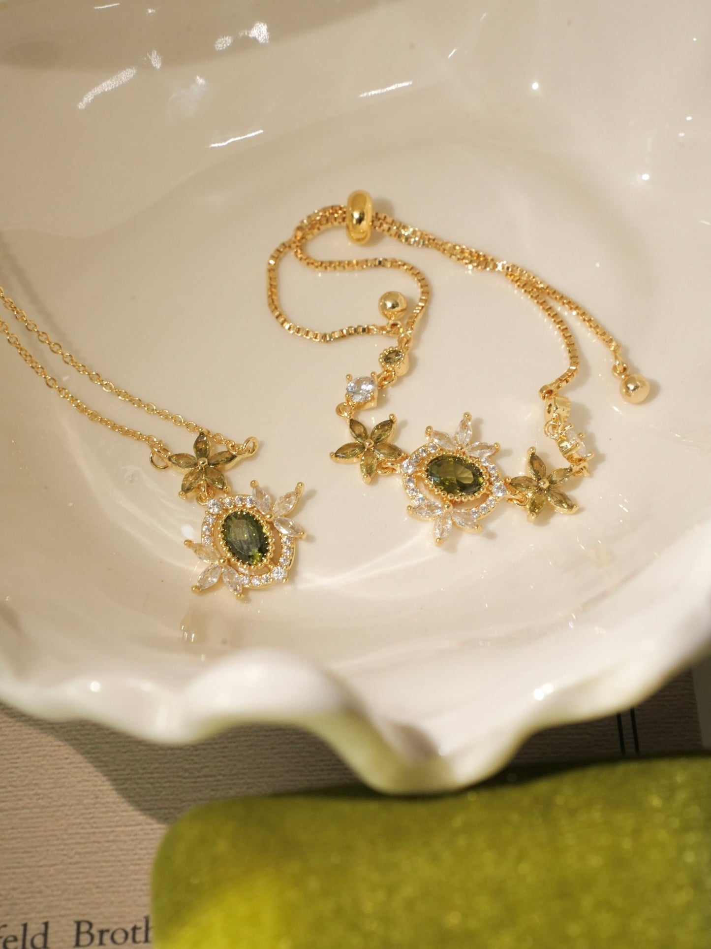 Garden of Eden Necklace - Gold Plated - Abbott Atelier