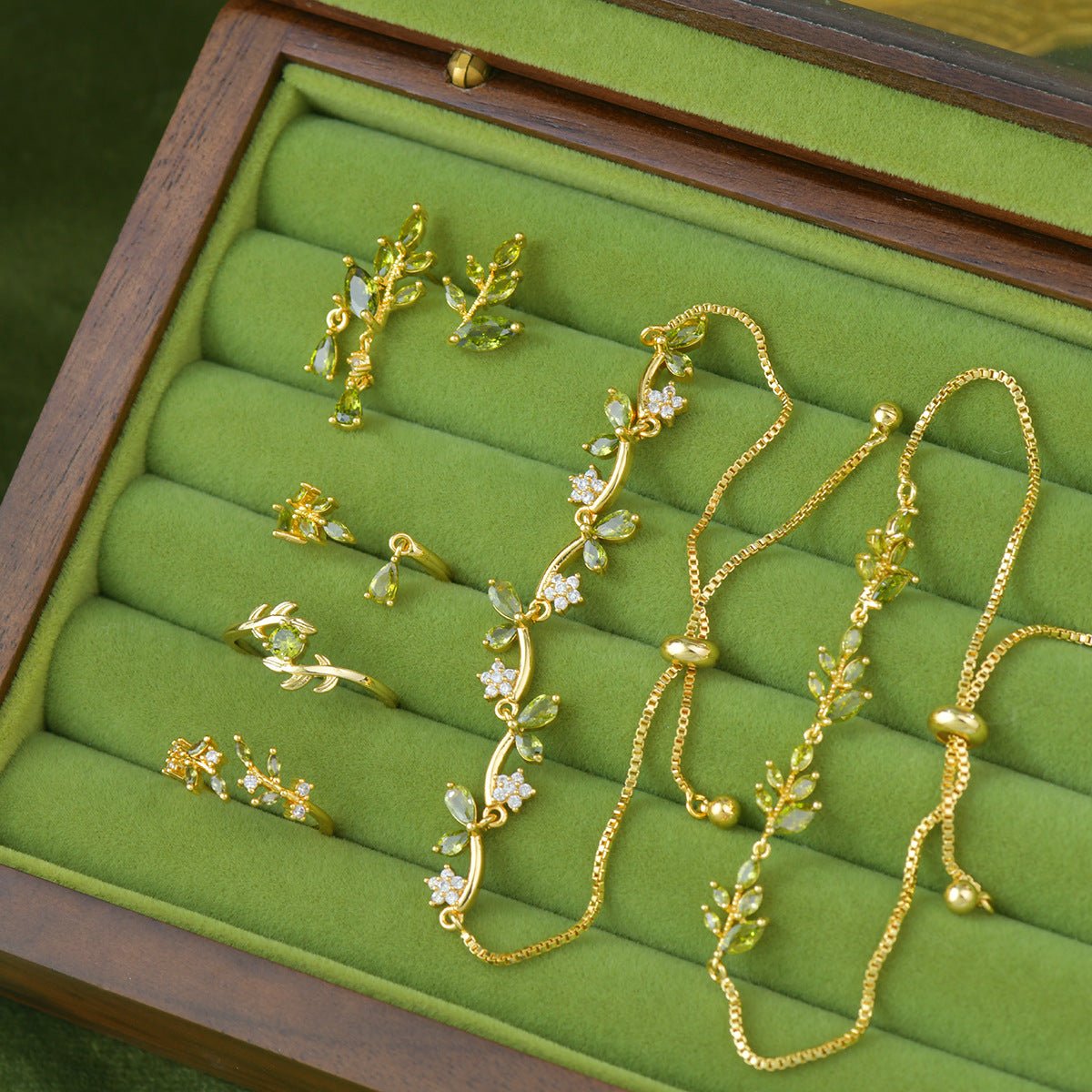 Garden of Ninfa Earrings - Hypoallergenic - Abbott Atelier