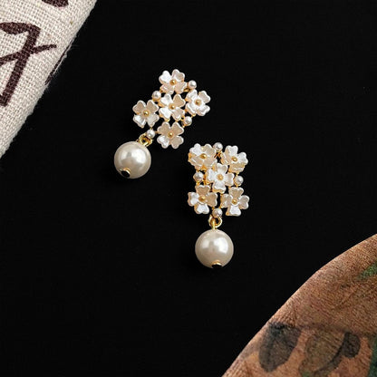 Gardenia Blossom Earrings - Hypoallergenic - Abbott Atelier