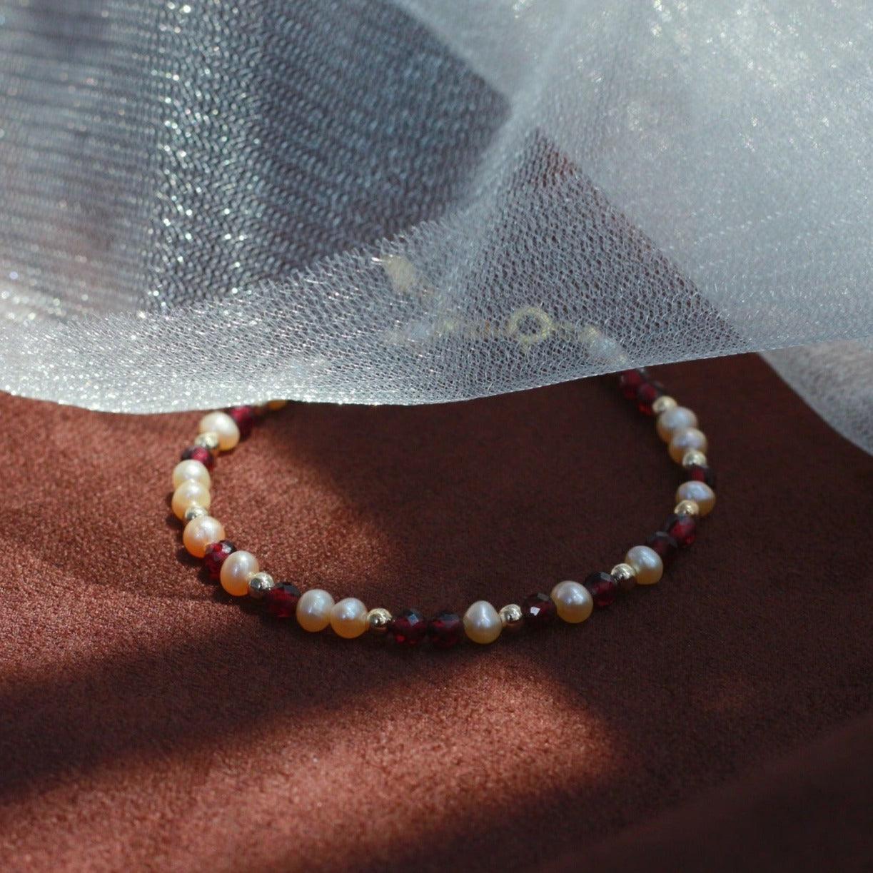 Garnet and Pearl Bracelet (Solid Silver) - Hypoallergenic - Abbott Atelier