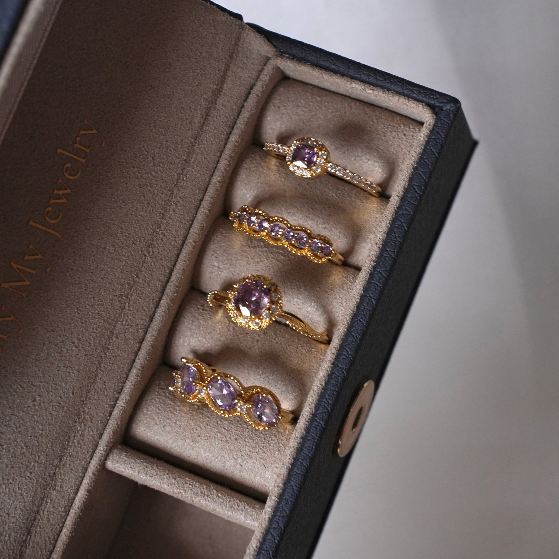 Gilded Oval Amethyst Ring - Gold-Plated - Abbott Atelier