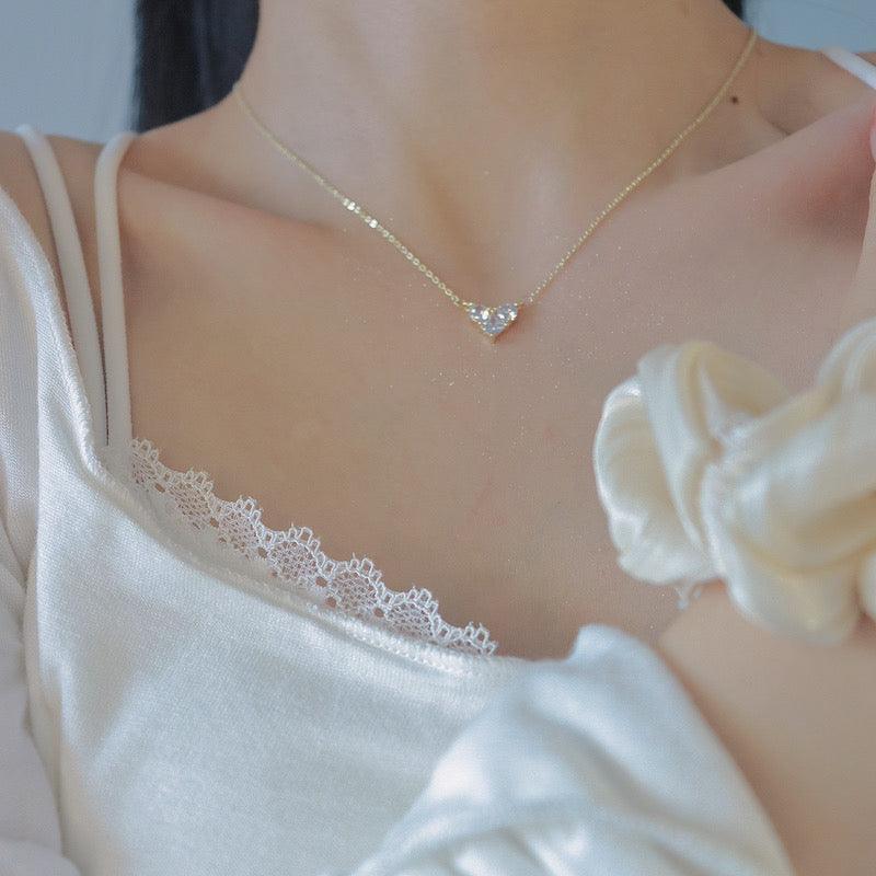 Heart Necklace - Emily - Gold - Plated - Abbott Atelier