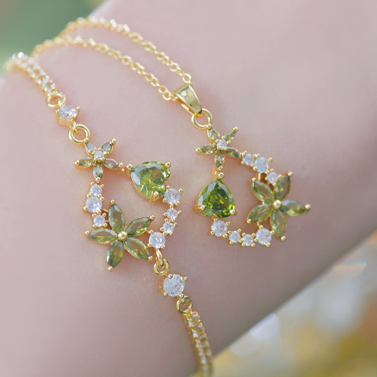 Heart of Spring Necklace - Gold Plated - Abbott Atelier