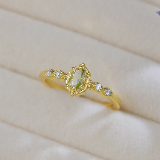 Heirloom Oval Peridot Ring - Gold-Plated - Abbott Atelier