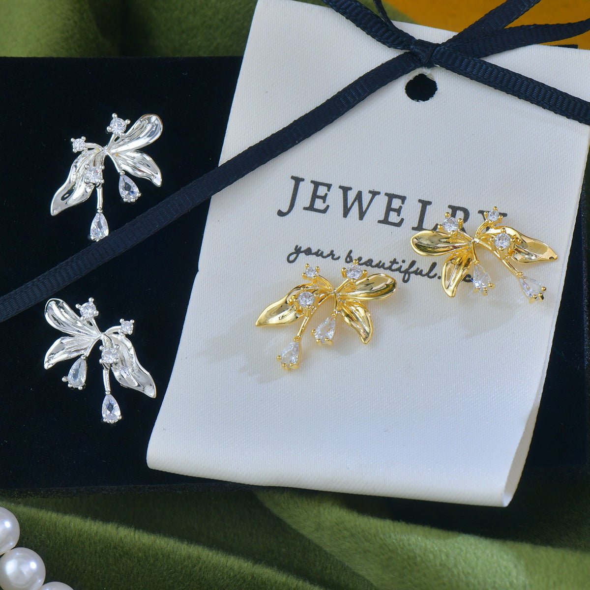 Iris Earrings in Gold - Hypoallergenic - Abbott Atelier