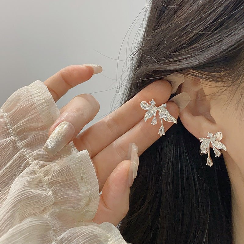 Iris Earrings in Silver - Hypoallergenic - Abbott Atelier