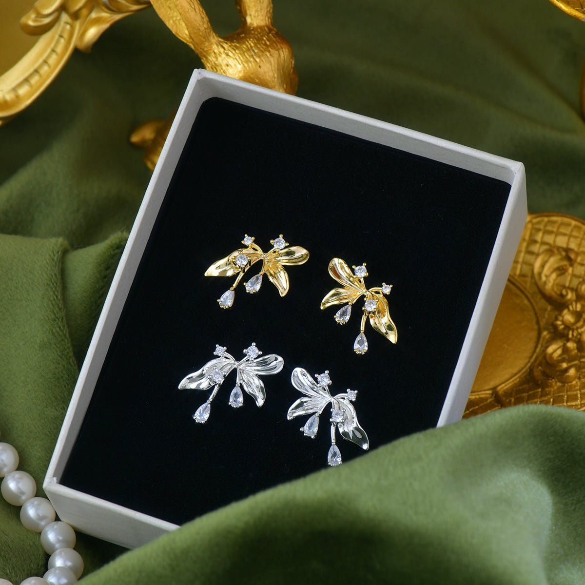 Iris Earrings in Silver - Hypoallergenic - Abbott Atelier