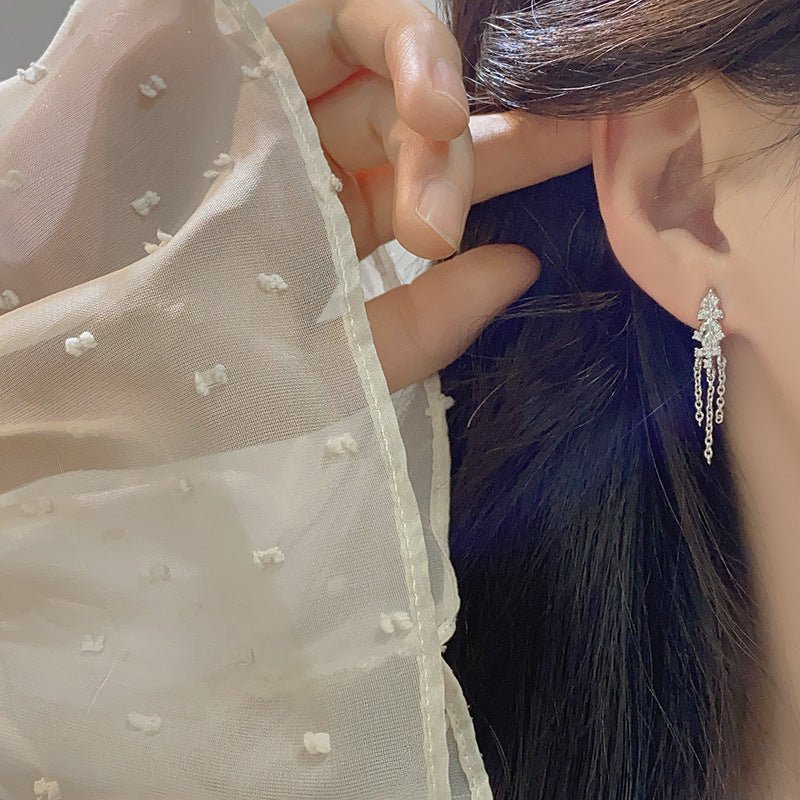 Isadora Chandelier Earrings in Silver - Hypoallergenic - Abbott Atelier