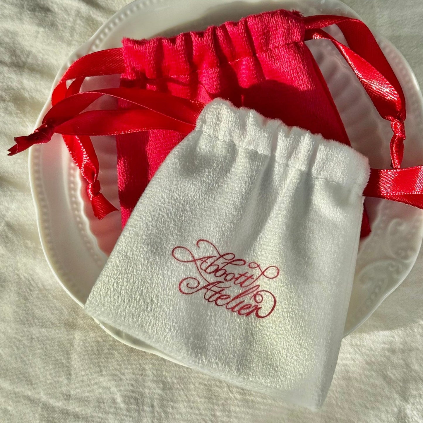 Jewelry Pouch (White Fluffy Velour) - Abbott Atelier - Abbott Atelier