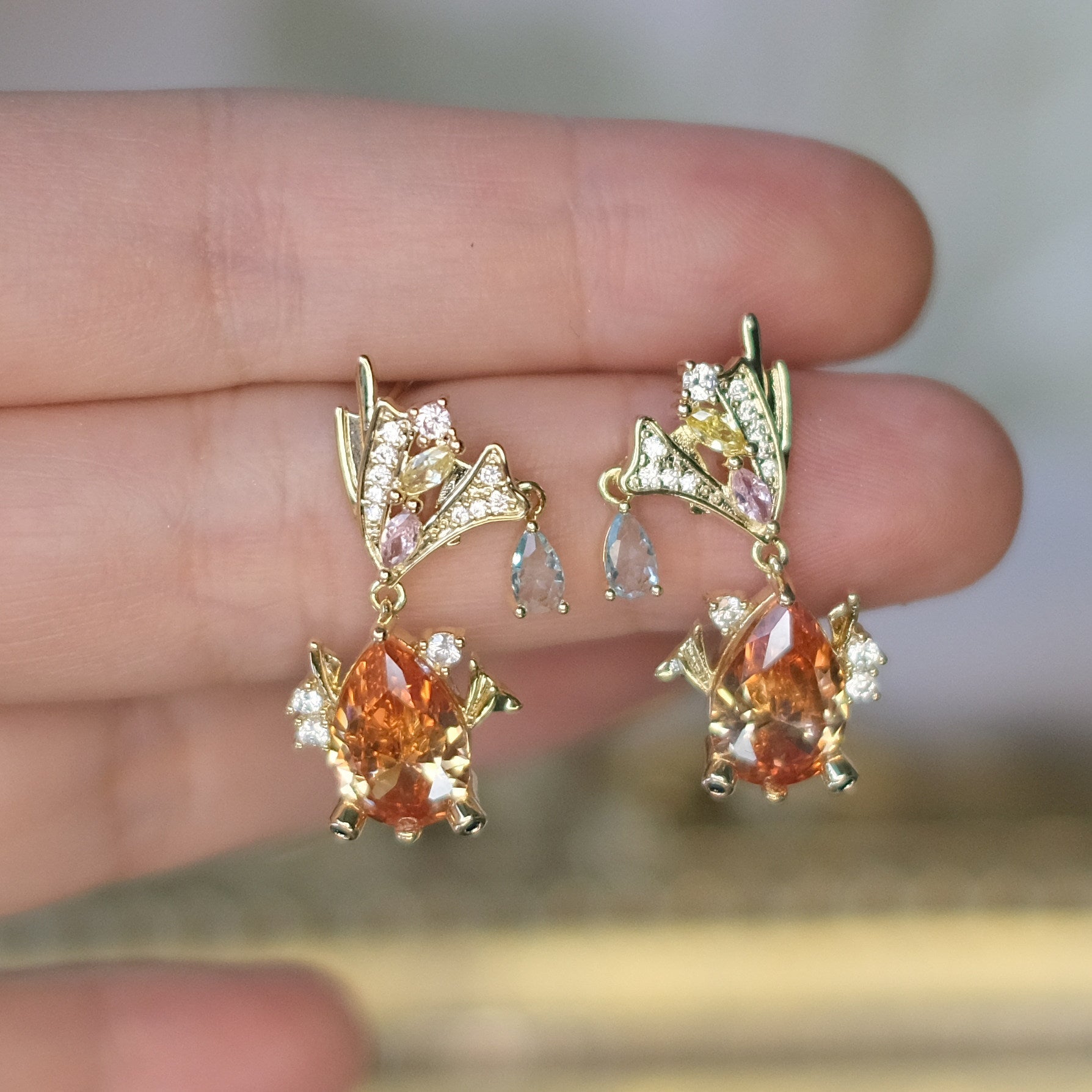 Kingyo Goldfish Earrings - Gold-Plated - Abbott Atelier