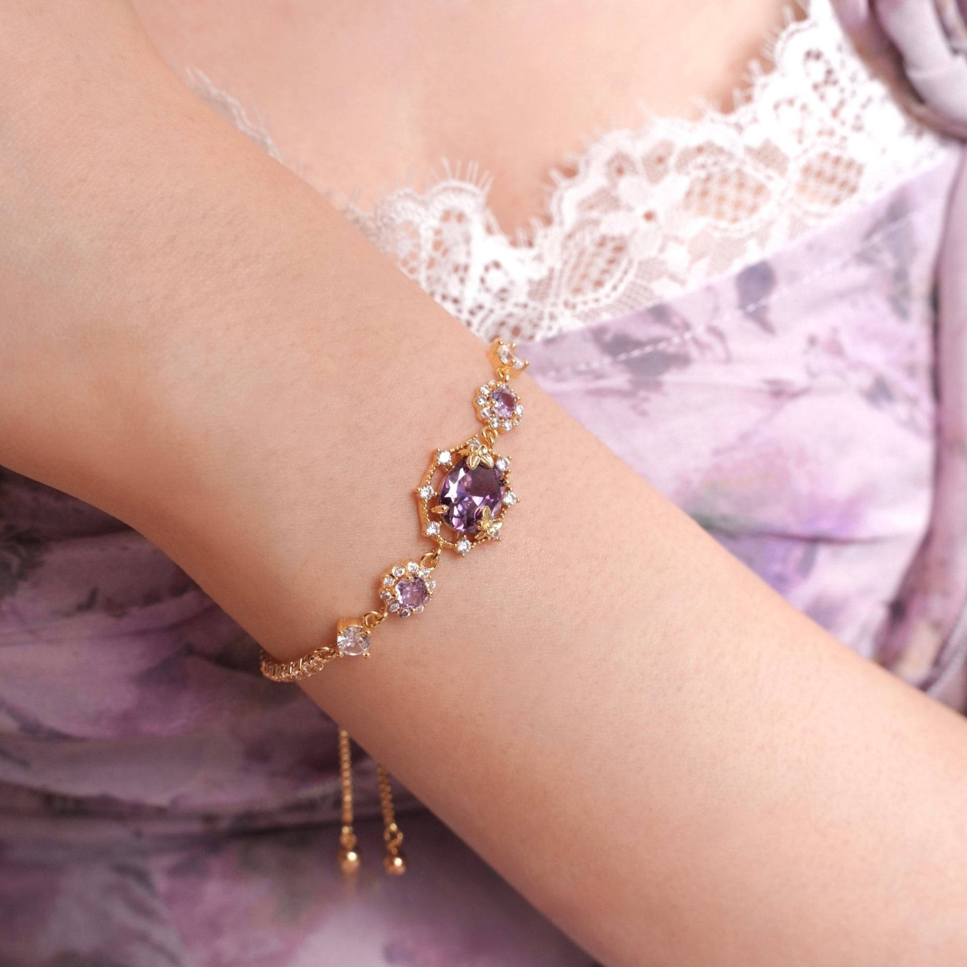 Lilac Butterfly Bracelet - Gold Plated - Abbott Atelier