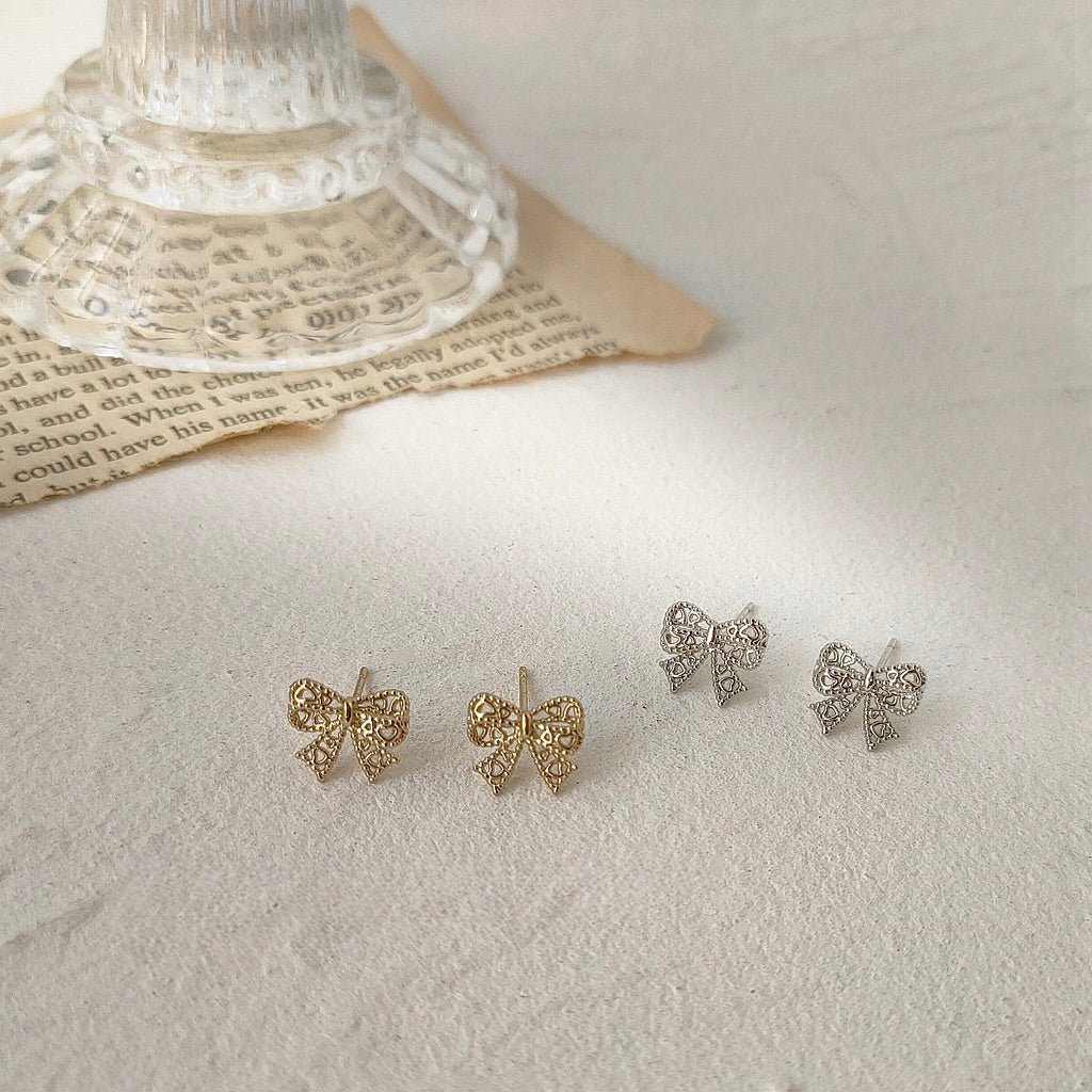 Lovelace Bow Earrings in Silver - Hypoallergenic - Abbott Atelier
