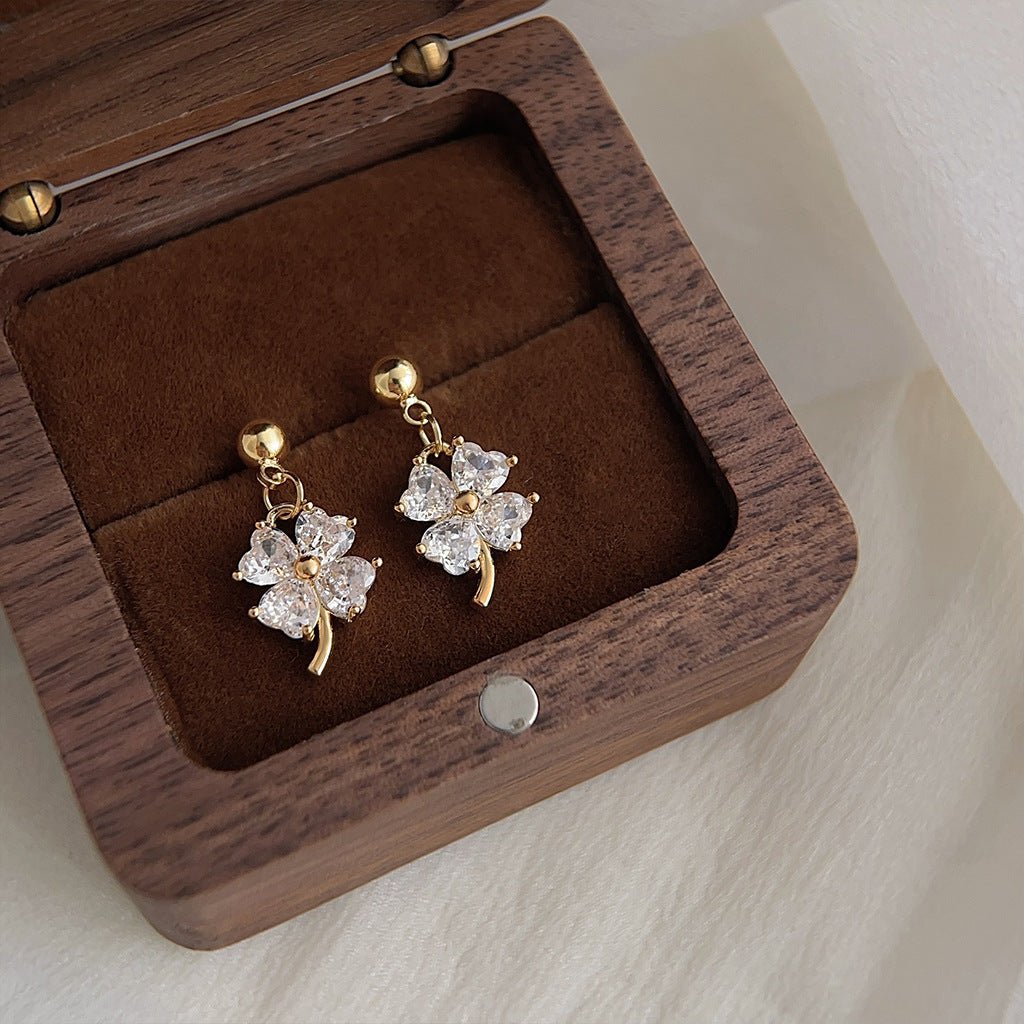 Lucky Clover Earrings - Hypoallergenic - Abbott Atelier